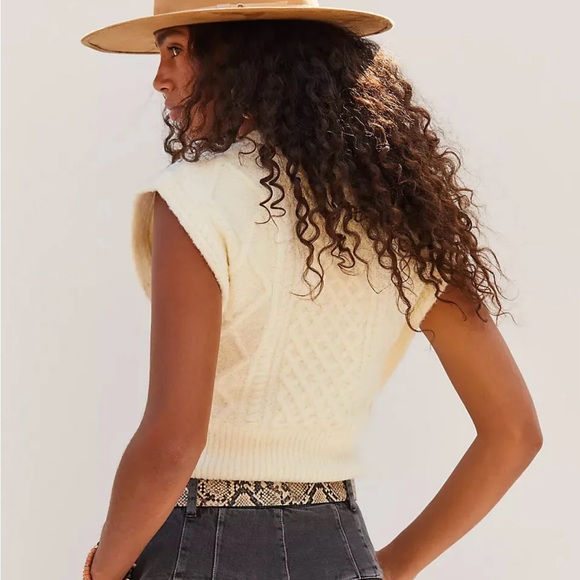 Anthropologie Pilcro NWOT Anthropologie Maeve Martie Cable-Knit Top size L $128 - Picture 1 of 5